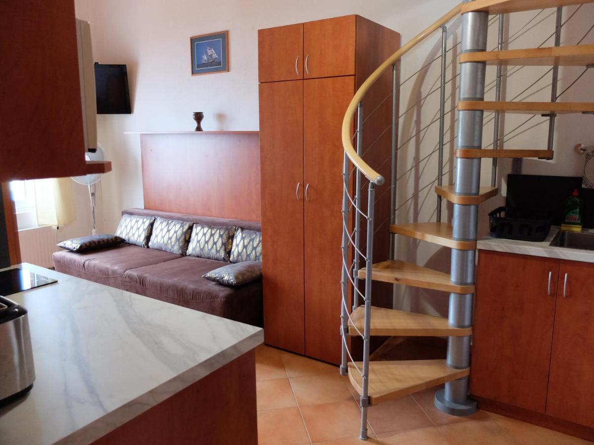 Apartments Sunce Brna Exterior foto