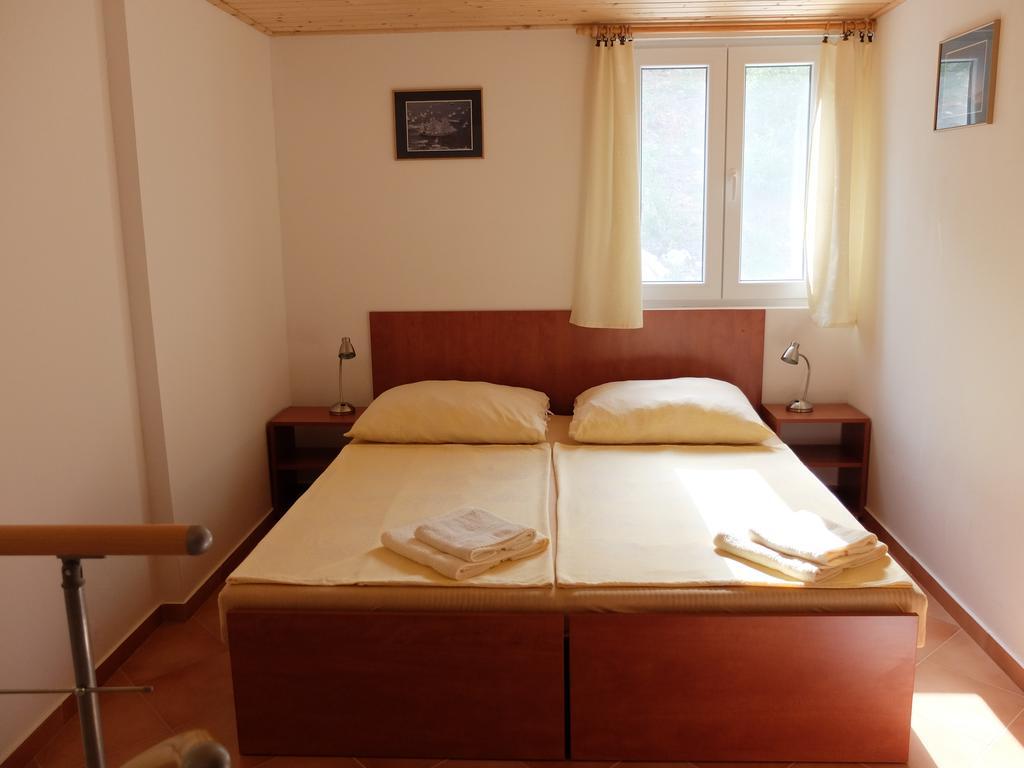 Apartments Sunce Brna Zimmer foto